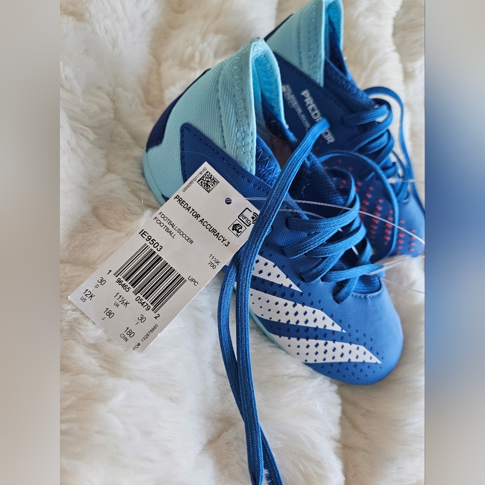 adidas Kids Blue Predator Accuracy Soccer Cleats NWT